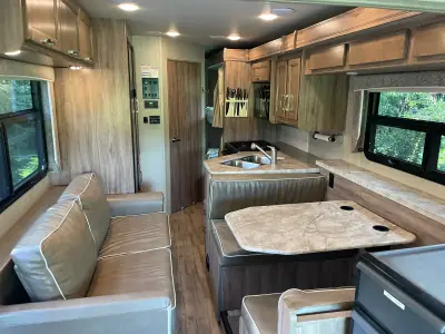 2019 VISION 29F photo 3