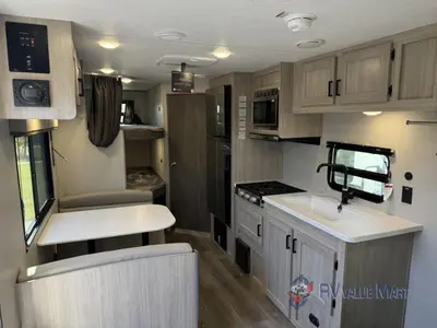 2026 Coachmen RV Catalina Summit Series 8 photo 10