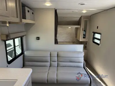 2026 Coachmen RV Catalina Summit Series 8 photo 23