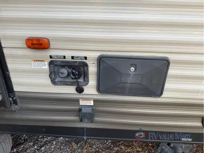 2019 Forest River RV Cherokee Grey Wolf photo 7