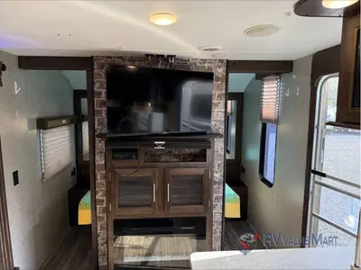 2019 Forest River RV Cherokee Grey Wolf photo 15