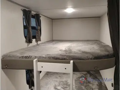 2026 Coachmen RV Catalina Legacy Edition photo 22