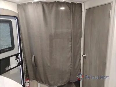 2026 Coachmen RV Catalina Legacy Edition photo 23
