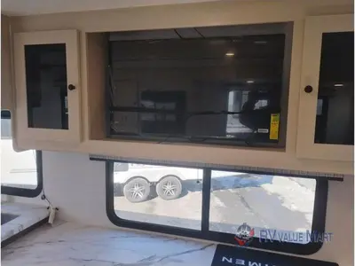 2026 Coachmen RV Apex Ultra-Lite photo 18