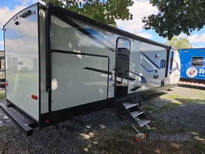 2023 Forest River Cherokee Alpha Wolf photo 8