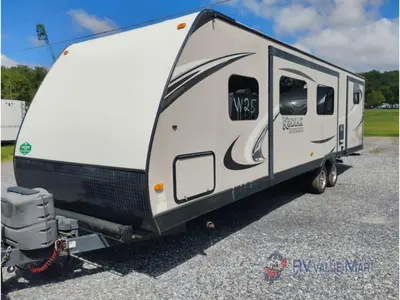 2015 Dutchmen RV Kodiak Express photo 4