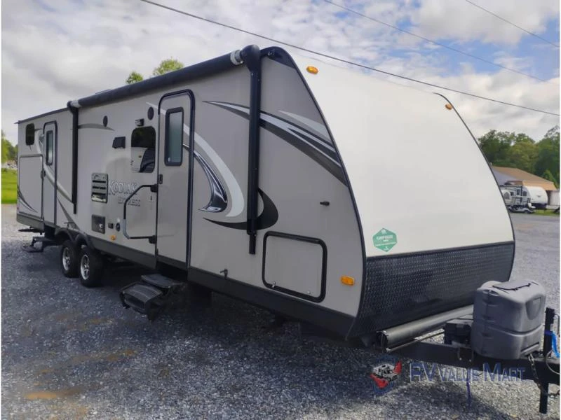 2015 Dutchmen RV Kodiak Express exterior