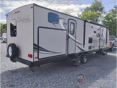 2015 Dutchmen RV Kodiak Express photo 8