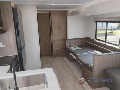 2026 Coachmen RV Freedom Express Select photo 17