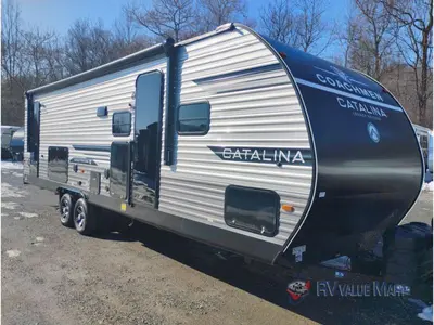 2026 Coachmen RV Catalina Legacy Edition photo 28