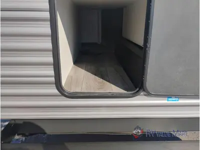 2026 Coachmen RV Catalina Legacy Edition photo 26