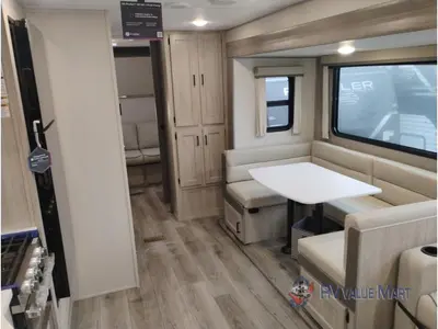 2026 Coachmen RV Catalina Legacy Edition photo 11