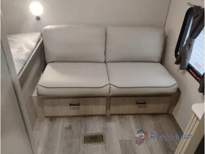 2026 Coachmen RV Catalina Legacy Edition photo 30