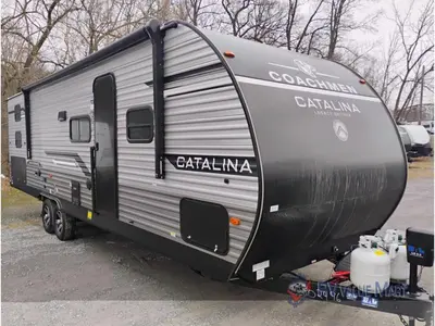 New 2026 Coachmen RV Catalina Legacy Edition 293QBCK