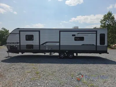 2026 Coachmen RV Catalina Legacy Edition photo 5