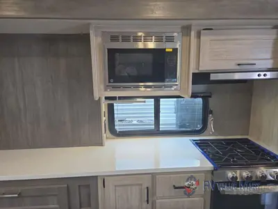 2026 Coachmen RV Catalina Legacy Edition photo 27