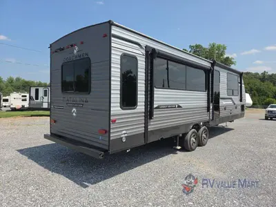 2026 Coachmen RV Catalina Legacy Edition photo 8