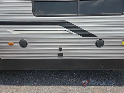 2026 Coachmen RV Catalina Legacy Edition photo 16