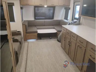 2025 Coachmen RV Freedom Express Ultra Lite photo 2