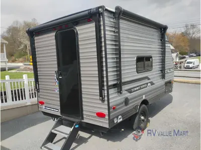 2026 Coachmen RV Catalina Summit Series 7 photo 8