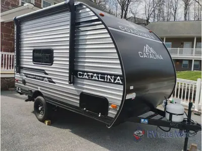 New 2026 Coachmen RV Catalina Summit Series 7 134REX