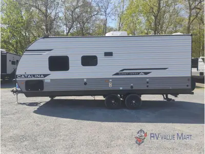 2026 Coachmen RV Catalina Summit Series 8 photo 5
