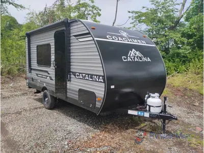 2026 Coachmen RV Catalina Summit Series 7 photo 2