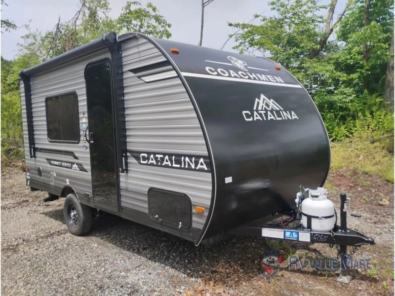 2026 Coachmen RV Catalina Summit Series 7 exterior