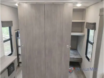 2026 Coachmen RV Catalina Legacy Edition photo 27