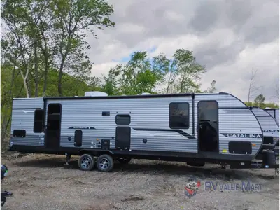 2026 Coachmen RV Catalina Legacy Edition photo 9