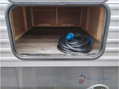 2026 Coachmen RV Catalina Legacy Edition photo 13