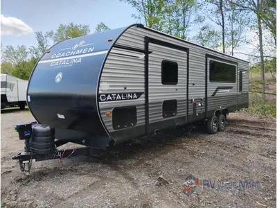 2026 Coachmen RV Catalina Legacy Edition photo 4