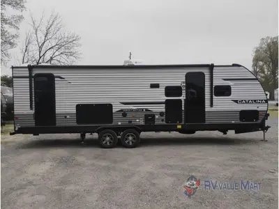 2026 Coachmen RV Catalina Legacy Edition photo 9