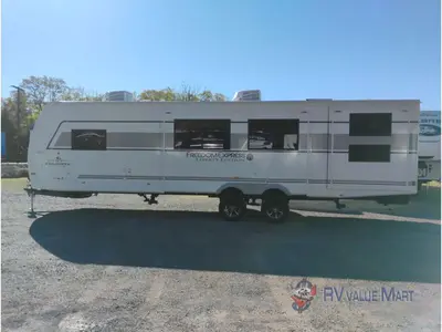 2026 Coachmen RV Freedom Express Liberty Edition photo 5