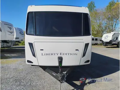 2026 Coachmen RV Freedom Express Liberty Edition photo 3