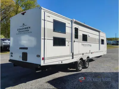 2026 Coachmen RV Freedom Express Liberty Edition photo 8