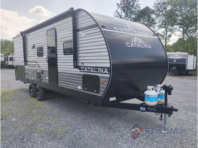 2026 Coachmen RV Catalina Summit Series 8 photo 2