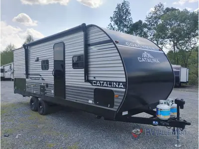 New 2026 Coachmen RV Catalina Summit Series 8 231BHS
