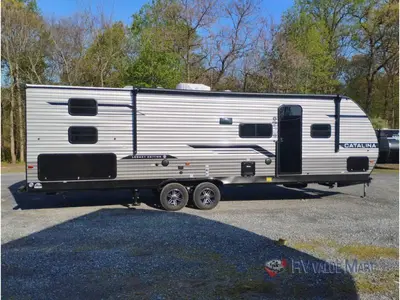 2026 Coachmen RV Catalina Legacy Edition photo 9