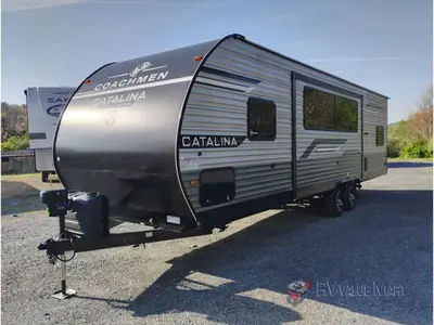 2026 Coachmen RV Catalina Legacy Edition photo 4
