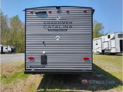 2026 Coachmen RV Catalina Legacy Edition photo 6