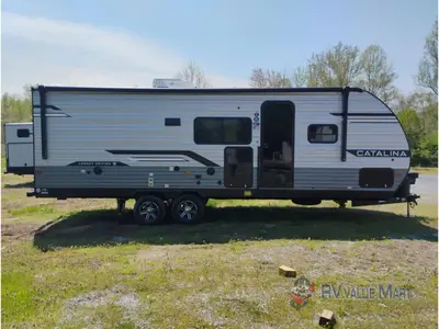 2026 Coachmen RV Catalina Legacy Edition photo 8
