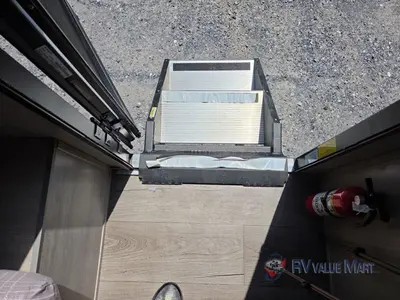 2026 Coachmen RV Catalina Summit Series 7 photo 14