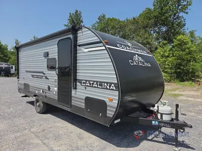 New 2026 Coachmen RV Catalina Summit Series 7 184BHSX