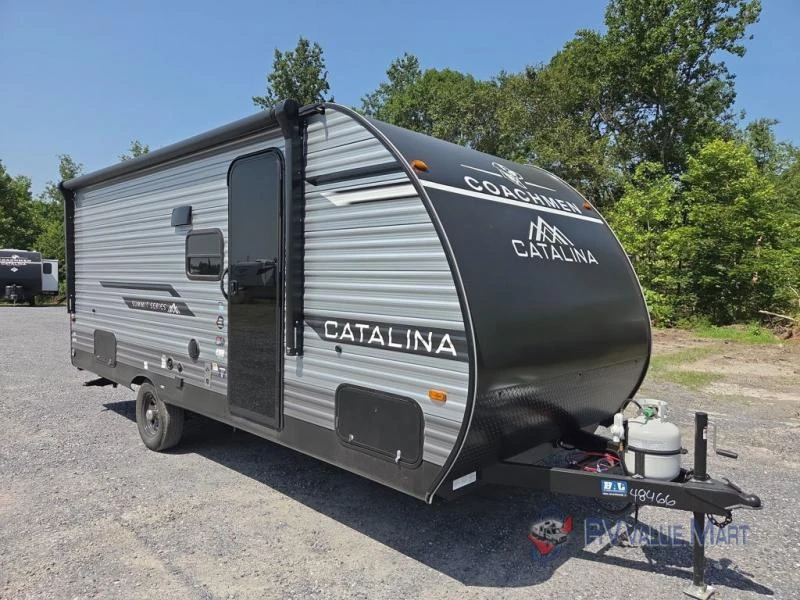 2026 Coachmen RV Catalina Summit Series 7 exterior