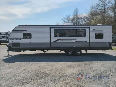 2026 Coachmen RV Catalina Legacy Edition photo 5