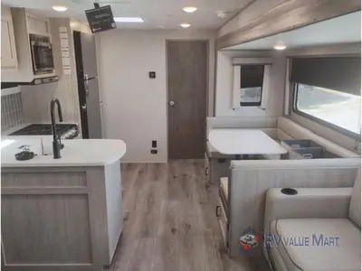 2026 Coachmen RV Catalina Legacy Edition photo 18