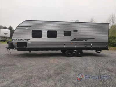 2026 Coachmen RV Catalina Summit Series 8 photo 5