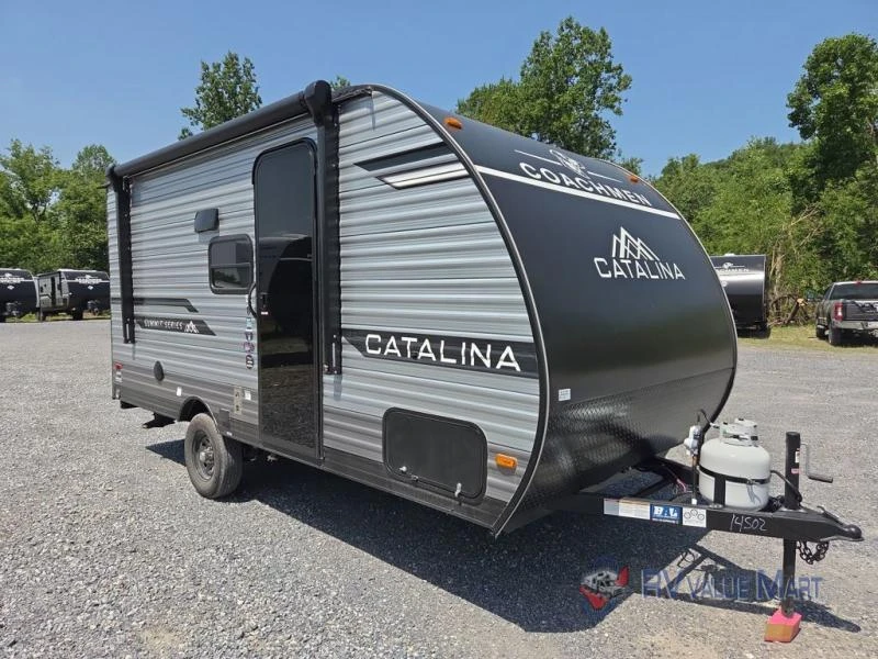 2026 Coachmen RV Catalina Summit Series 7 exterior