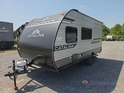 2026 Coachmen RV Catalina Summit Series 7 photo 4
